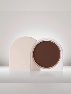 Rose Inc Solar Infusion Soft-Focus Cream Bronzer in Capri